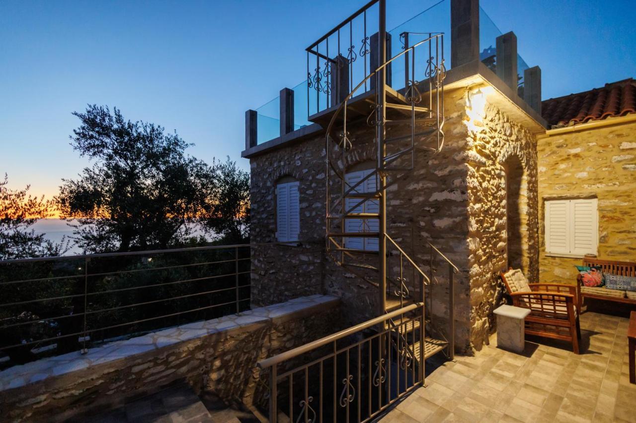 Villa Somatiana- Traditional Stone House , West Mani Thalamai Exterior photo